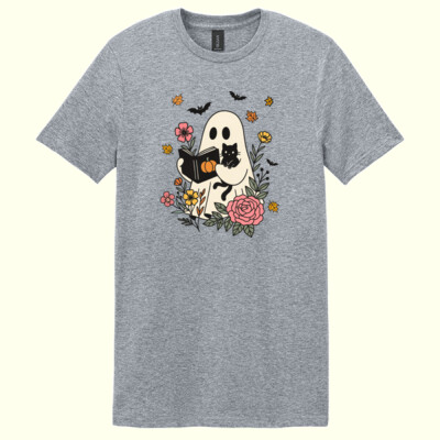 Ghost Reading With Black Cat 👻🐈‍⬛📖 40-050 - Adult Softstyle ® T Shirt Thumbnail