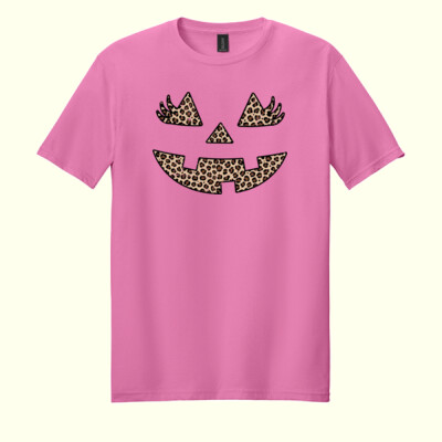 Leopard Jack-O’-Lantern 🎃🐆 40-059 - Adult Softstyle ® T Shirt Thumbnail